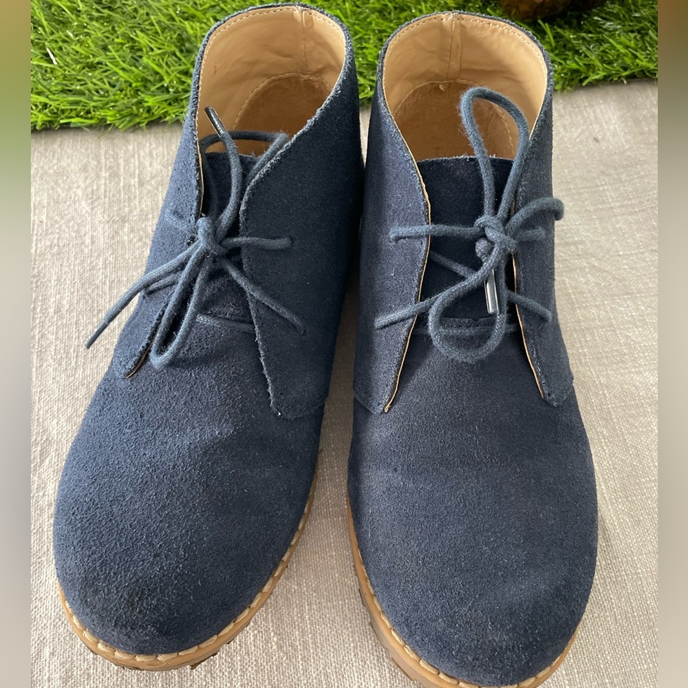 Janie and Jack Boys Blue Suede Shoes - 12